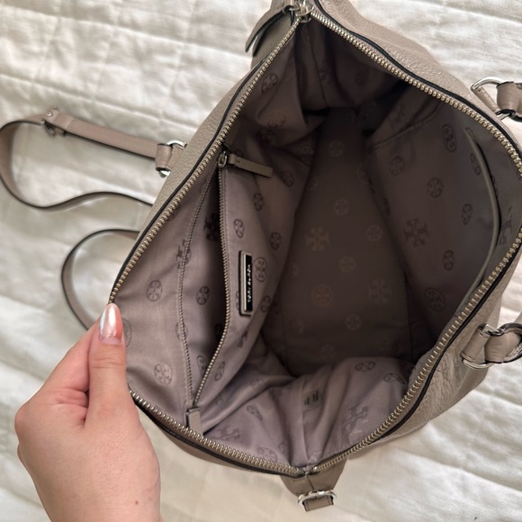 Tory Burch Frida Nude-Pink Pebbled Leather Top Handle Satchel Shoulder p… - Picture 10 of 11